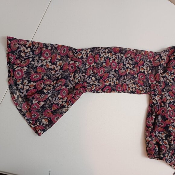 Women's Blue Rain Flare wrist floral hippie disco top size Medium - Picture 6 of 9